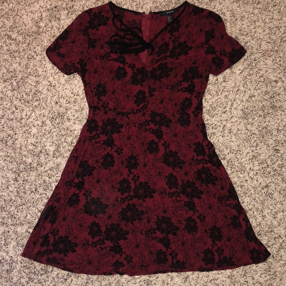 Floral “Forever 21” dress